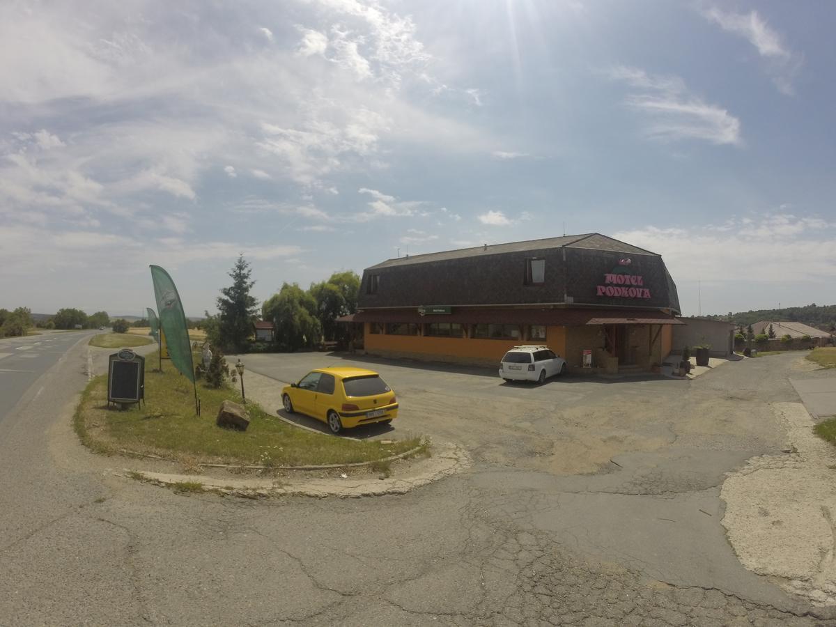 Motel Podkova Klobouky u Brna Exterior foto